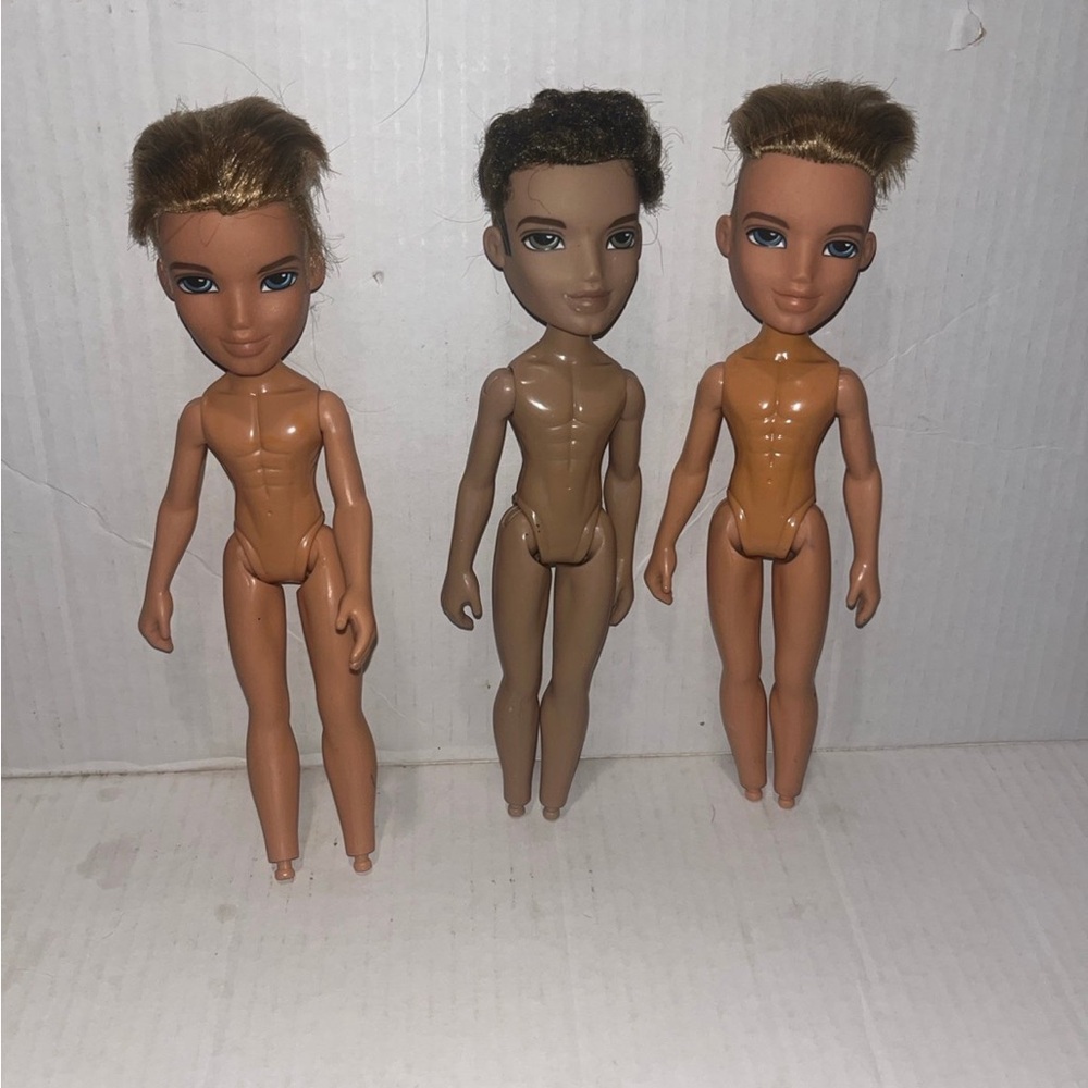 Bratz Lot of 3 Boyz Dolls - Cade, Eitan, Dylan